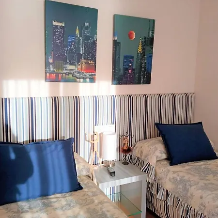 Sunny Garden بيت للعطل إِستيبونا