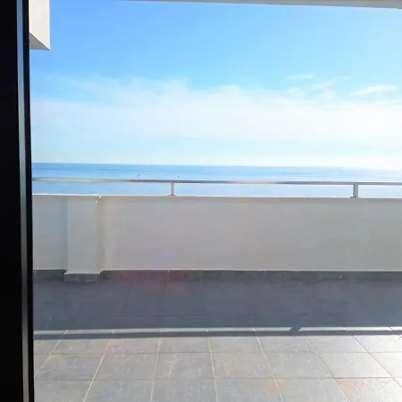 بيت للعطل Sunny Garden *